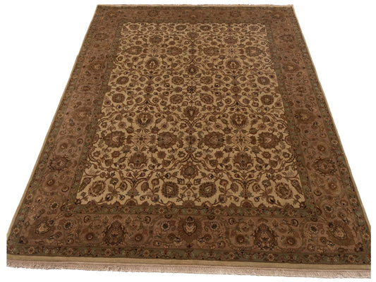Corvella Ivory Camel 8.2x10.4 Hand Knotted Rug