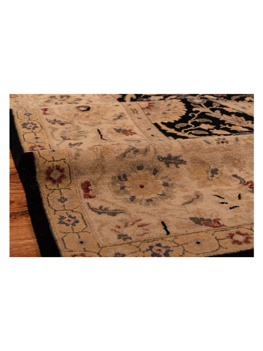 Corvella Black Beige 9.3x12.2 Hand Knotted Rug