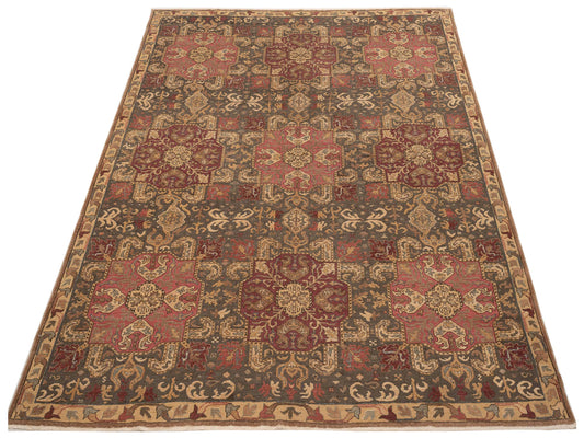 Antiqua Loom Multi 8.1x9.7 Hand Knotted Rug