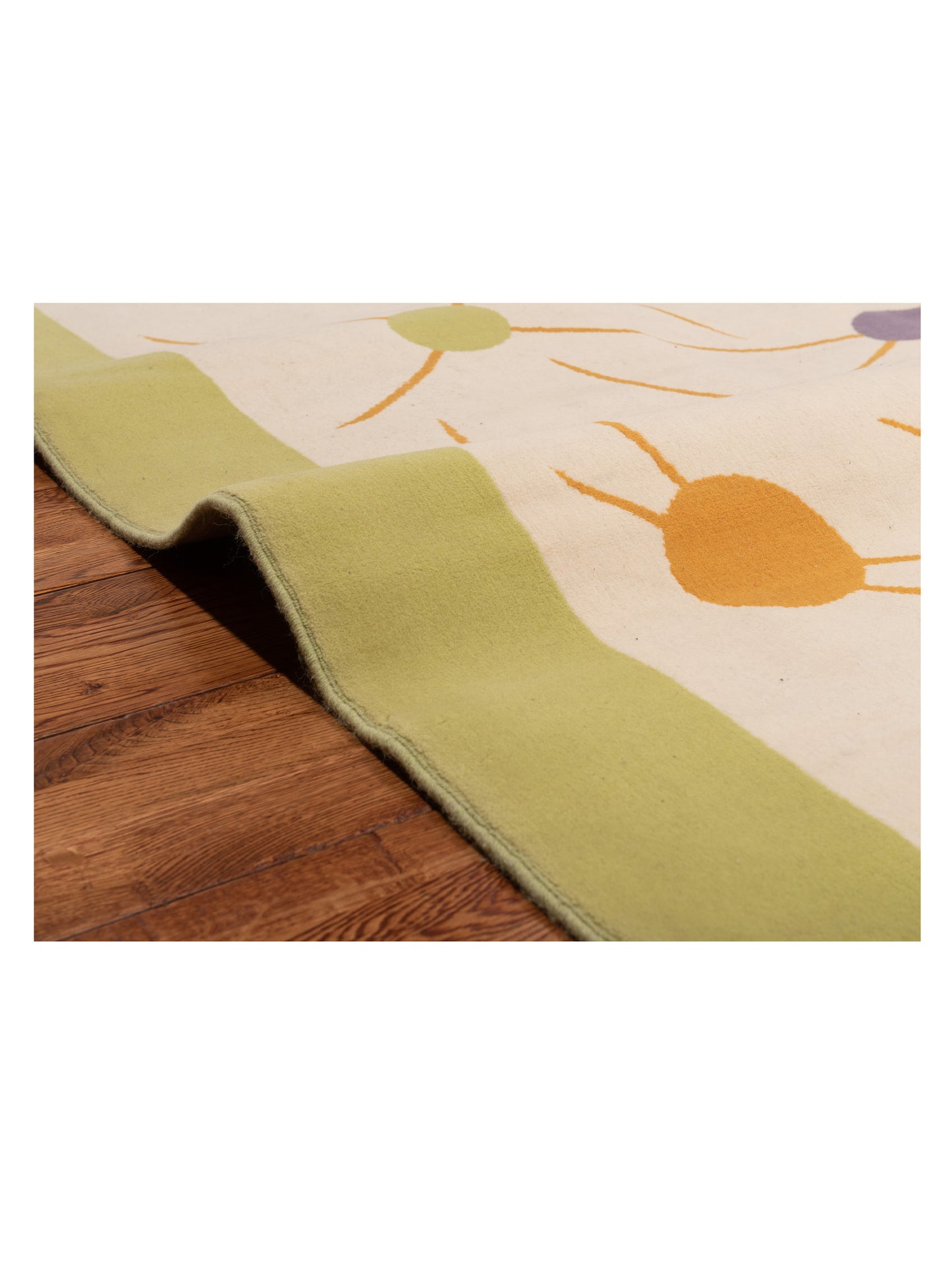 Alaric Ivory Green 6.9x9.9 Machine Made Rug