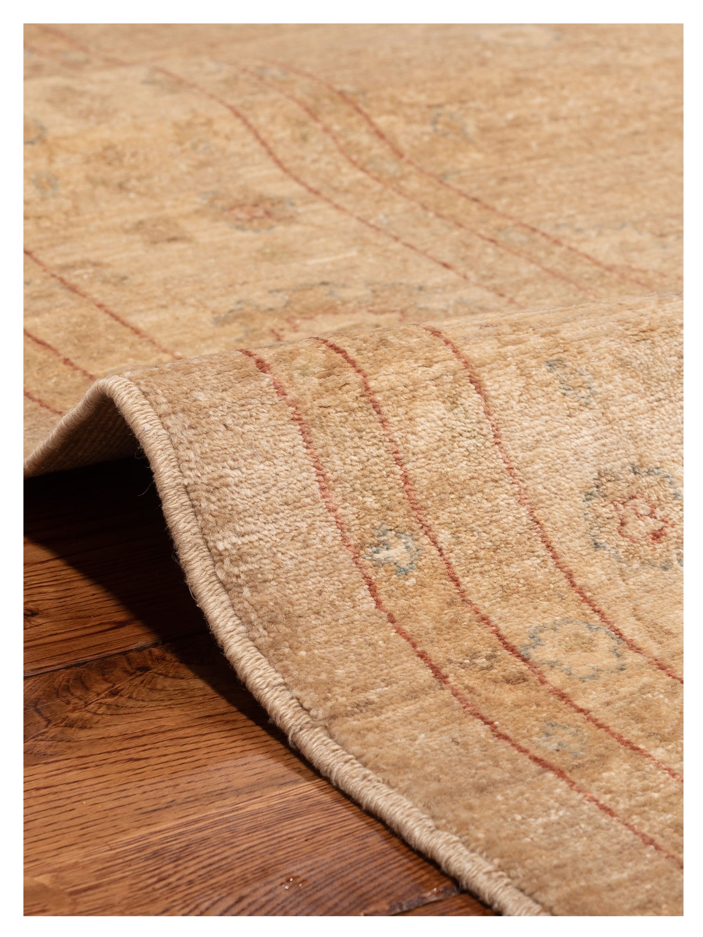 Sabira Gold Beige 8.1x9.7 Hand Knotted Rug