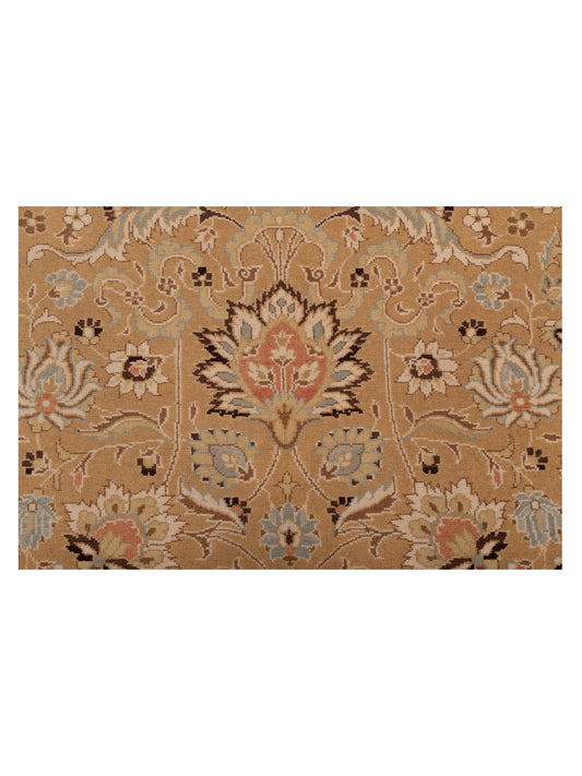 Petalyn Gold Ivory 4.7x6.4 Hand Knotted Rug