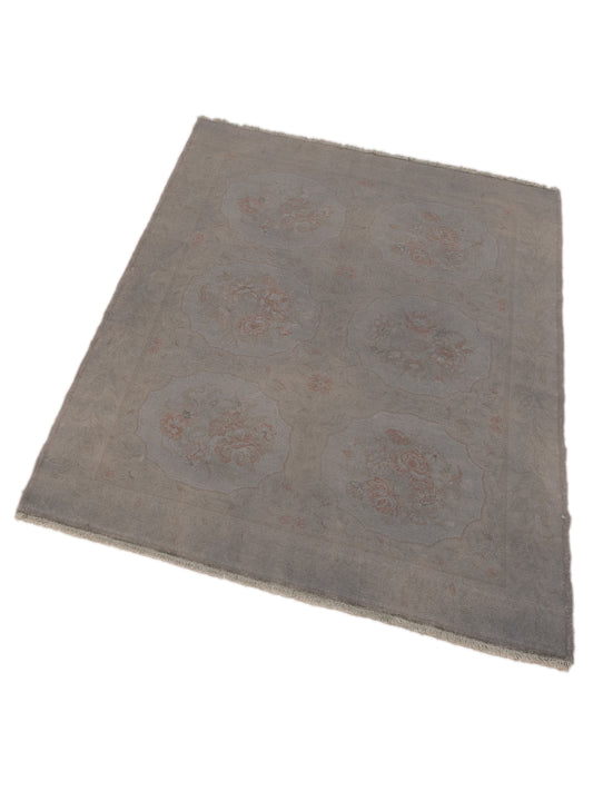 Vintage Gray 4.11x6.3 Hand Knotted Rug