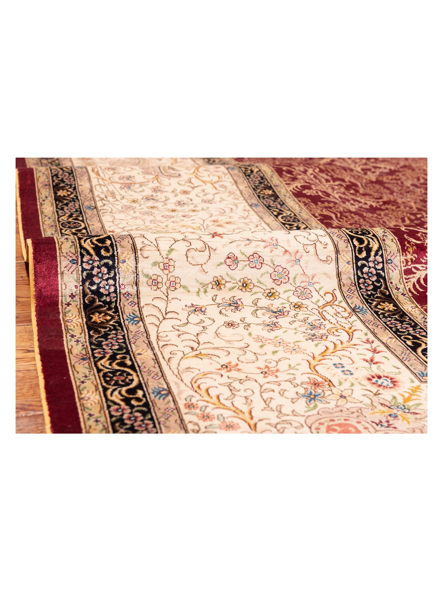 Pure Silk Red Ivory 9.1x12.7 Hand Knotted Rug