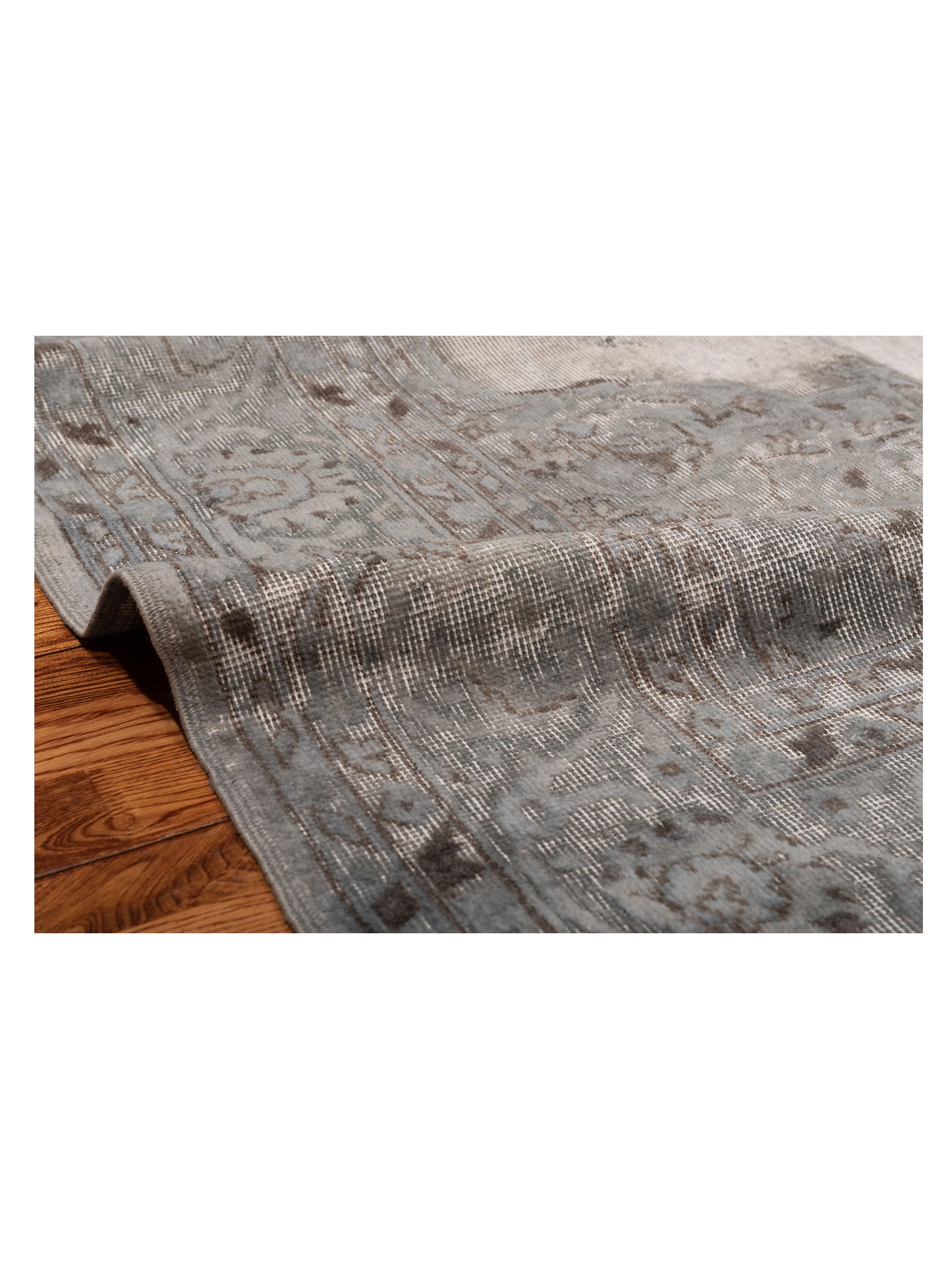 Vintage Gray 7.3x10.9 Hand Knotted Rug