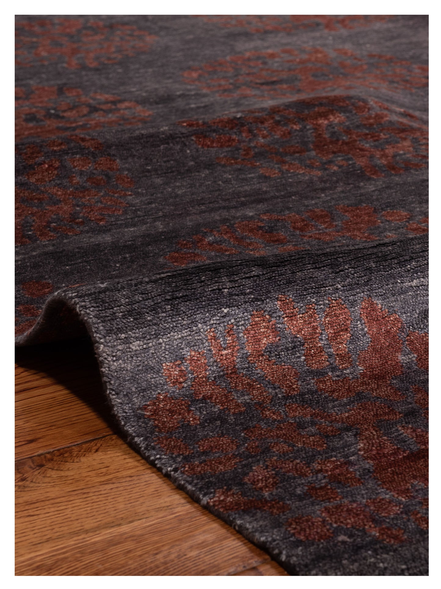 Tenzari Charcoal Red 8.2x9.11 Hand Knotted Rug