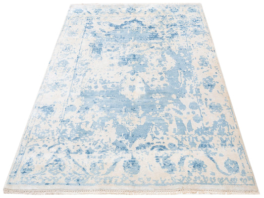 Tenzari Ivory Blue 8x10 Hand Knotted Rug