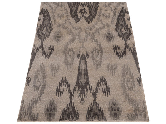 Tenzari Silver Gray 3.11x5.10 Hand Knotted Rug