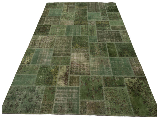 Patchwork Green 9.10x13.3 Hand Knotted Rug