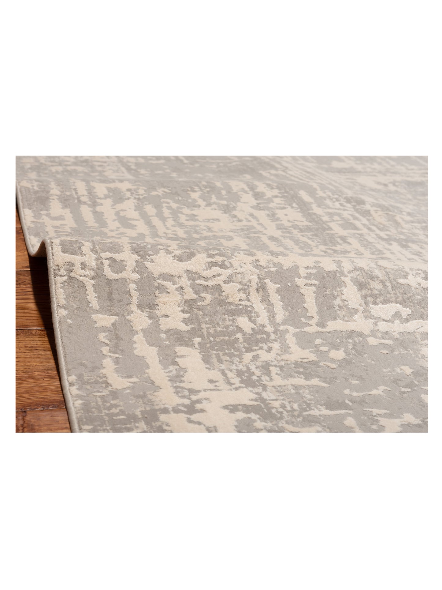 Calvera Silver Ivory 6.7x9.6 Machine Made Rug