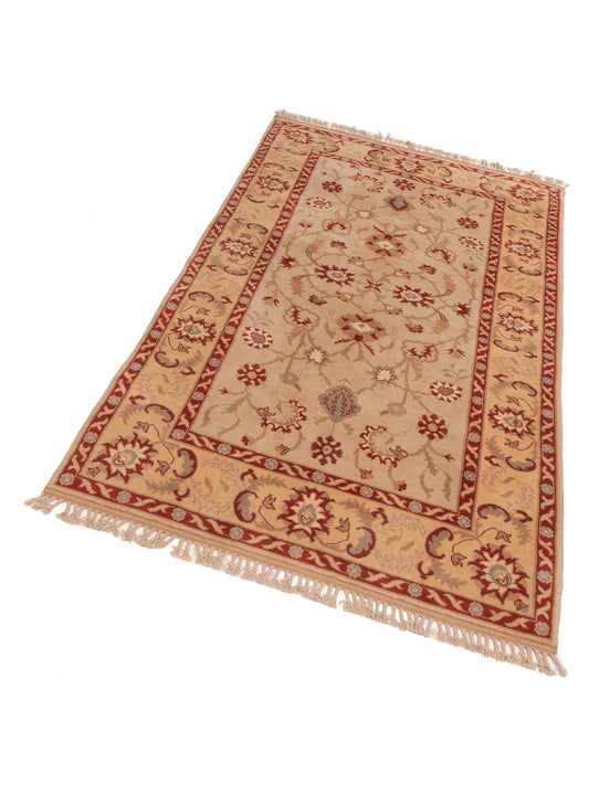 Turkeya Beige Gold 5.7x9.7 Hand Knotted Rug