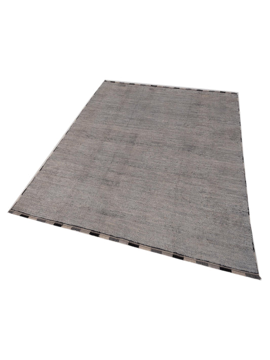 Anavera Silver Silver 7.11x9.9 Hand Knotted Rug