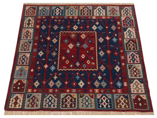 Kilvana Navy Red 6.11x7.1 Hand Woven Rug