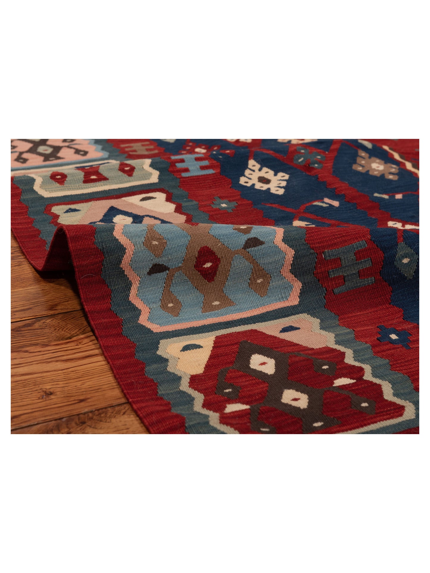 Kilvana Navy Red 6.11x7.1 Hand Woven Rug