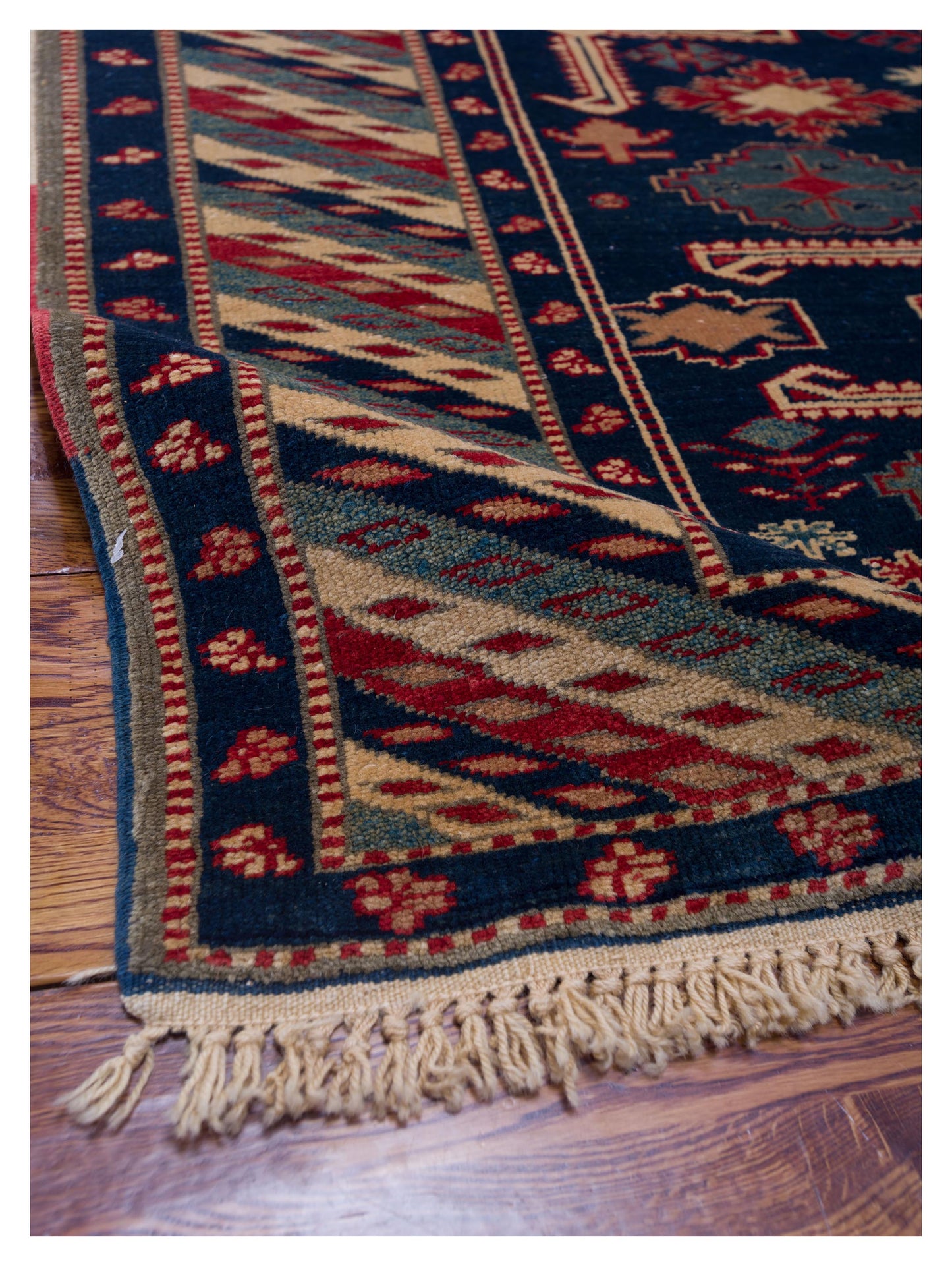 Shirvara Navy Blue 4.7x5.5 Hand Knotted Rug