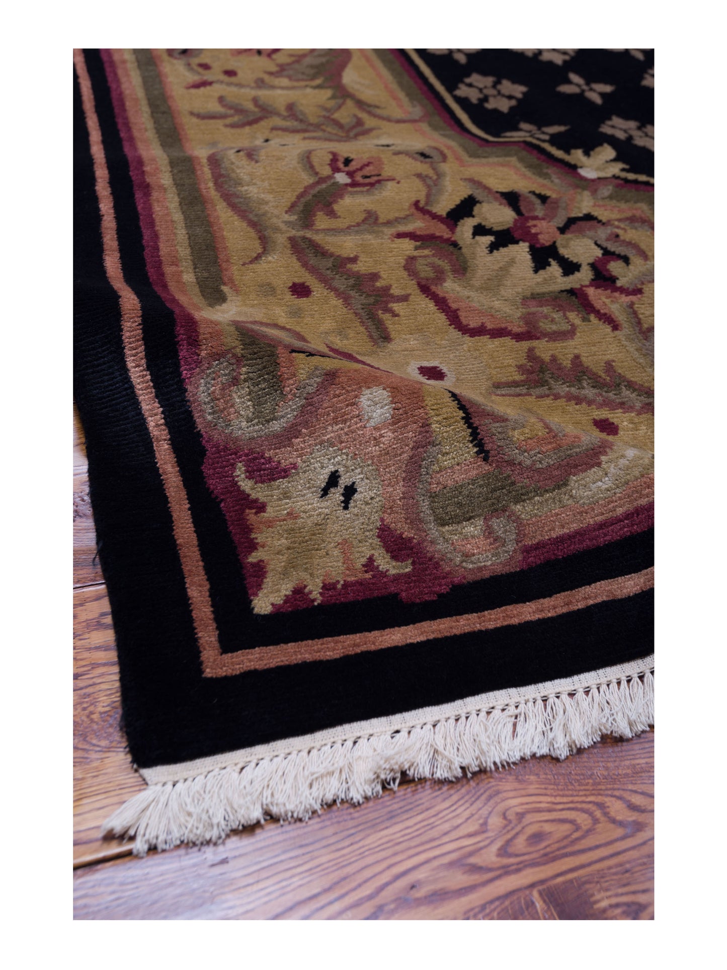 Tibarra Black Gold 10x13.11 Hand Knotted Rug