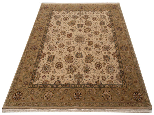 Corvella Ivory Gold 8.3x9.11 Hand Knotted Rug