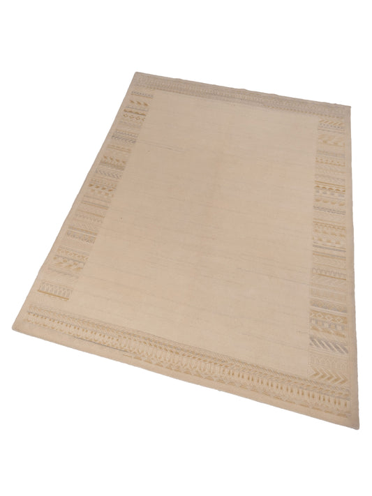 Tibarra Ivory 8.5x11.1 Hand Knotted Rug