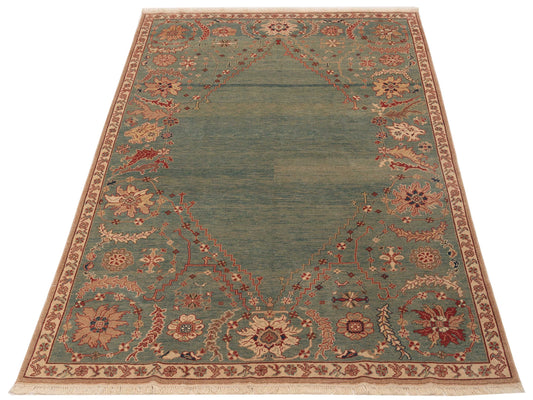 Antiqua Loom Green 6.9x8.5 Hand Knotted Rug