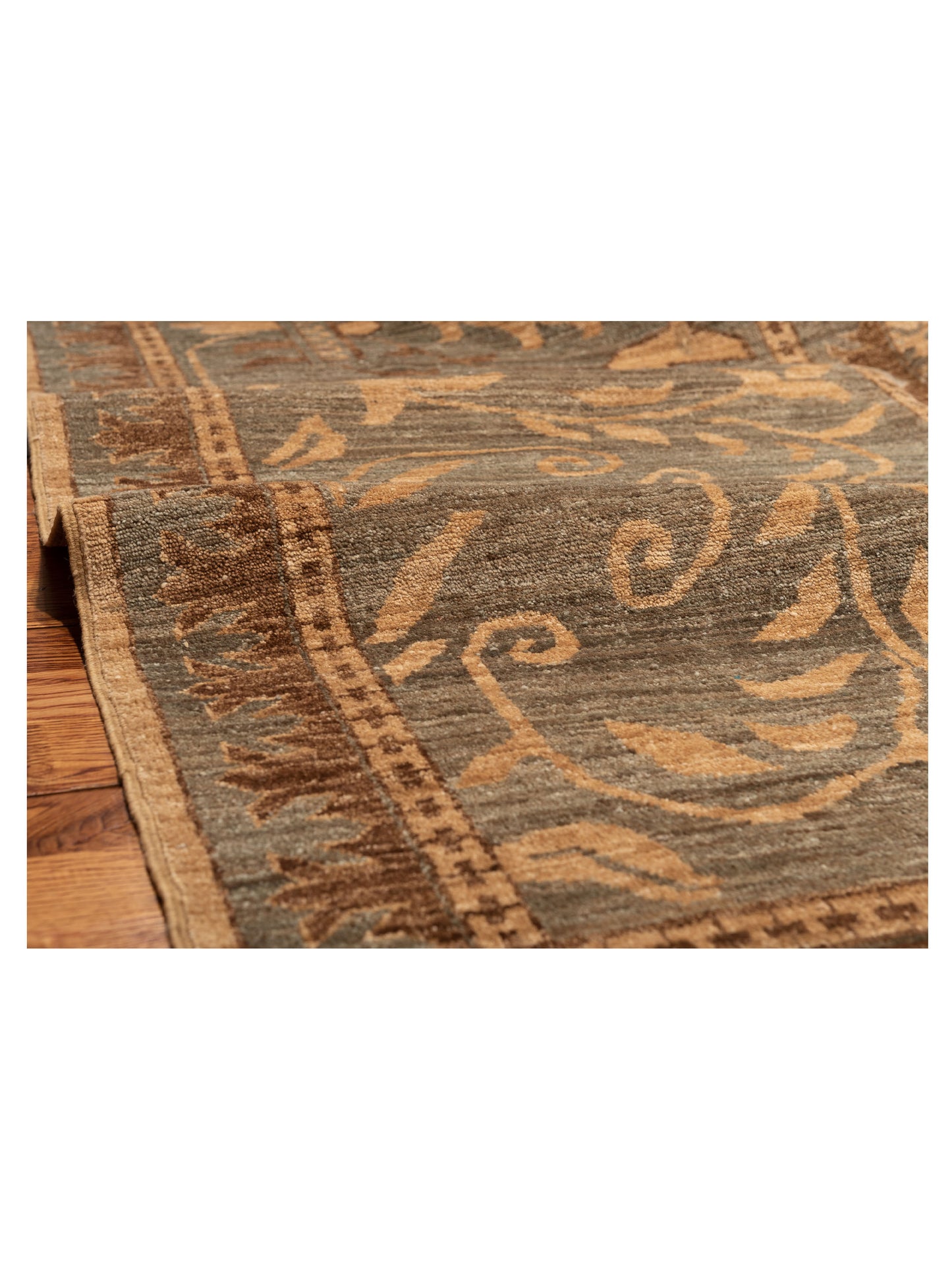 Elvaria Beige 16.7x16.7 Hand Knotted Rug
