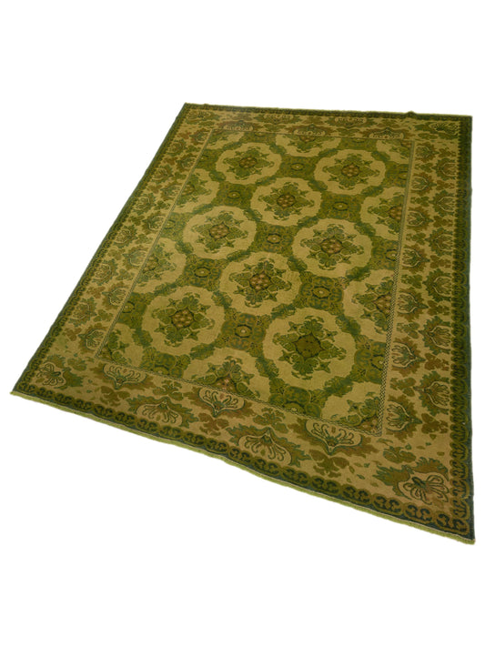 Vintage Green 6.9x9.2 Hand Knotted Rug