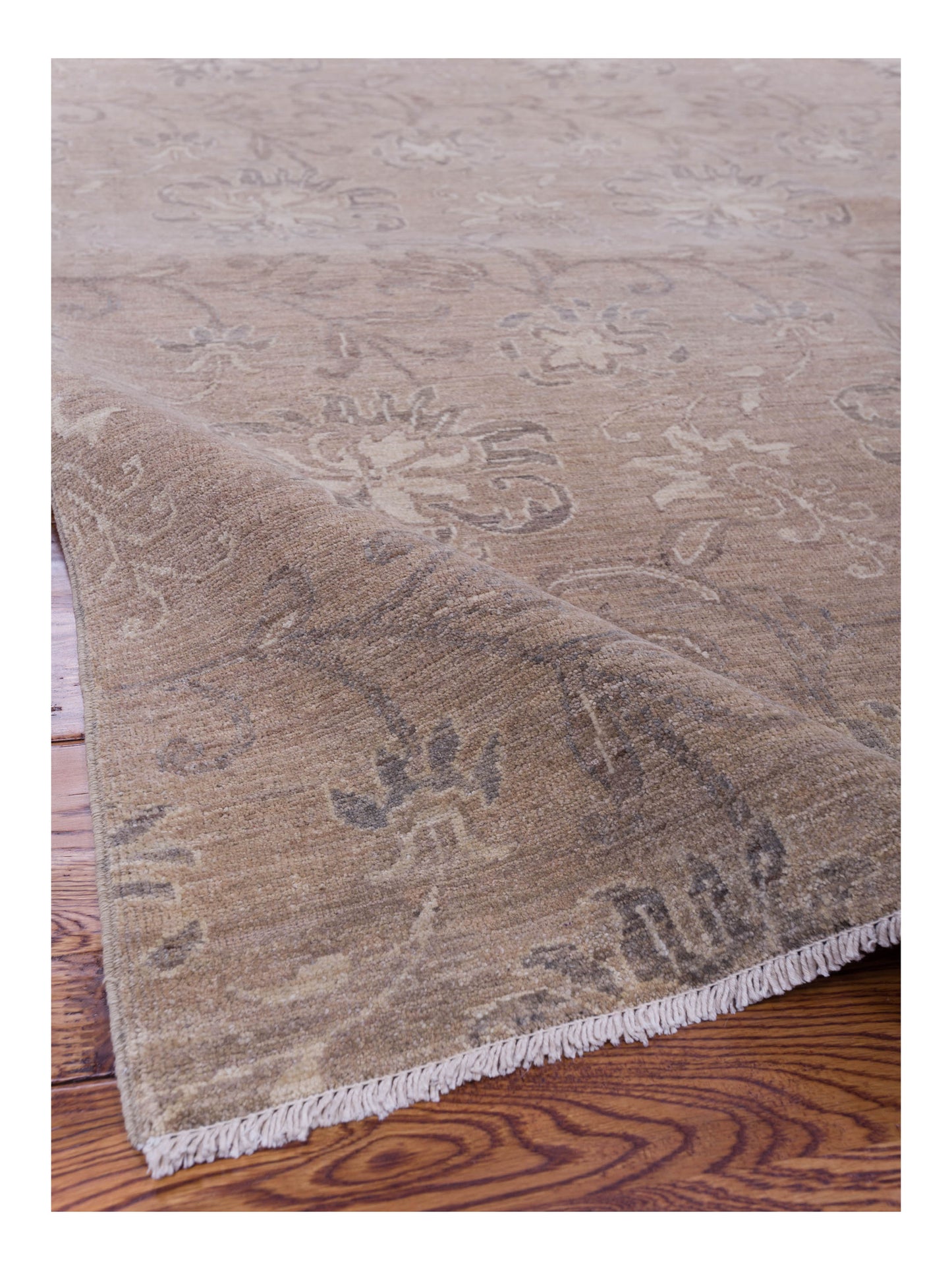 Lailora Brown 7.10x9.2 Hand Knotted Rug