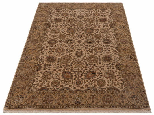 Jallira Beige Gold 6.1x8.5 Hand Knotted Rug