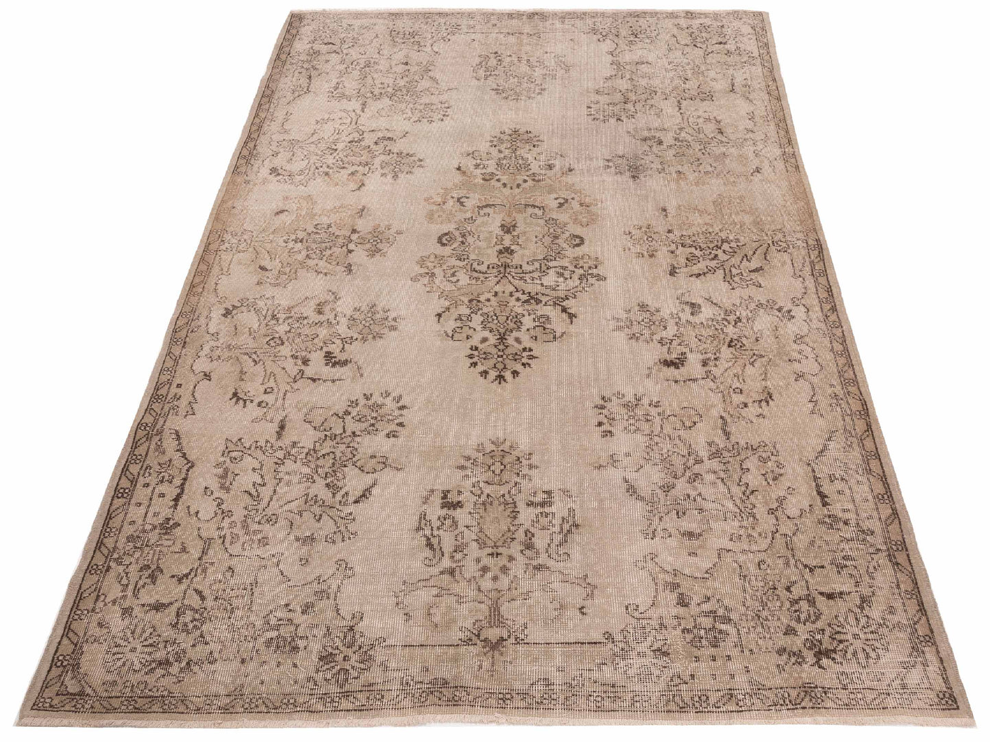 Vintage Silver 6.2x9.7 Hand Knotted Rug