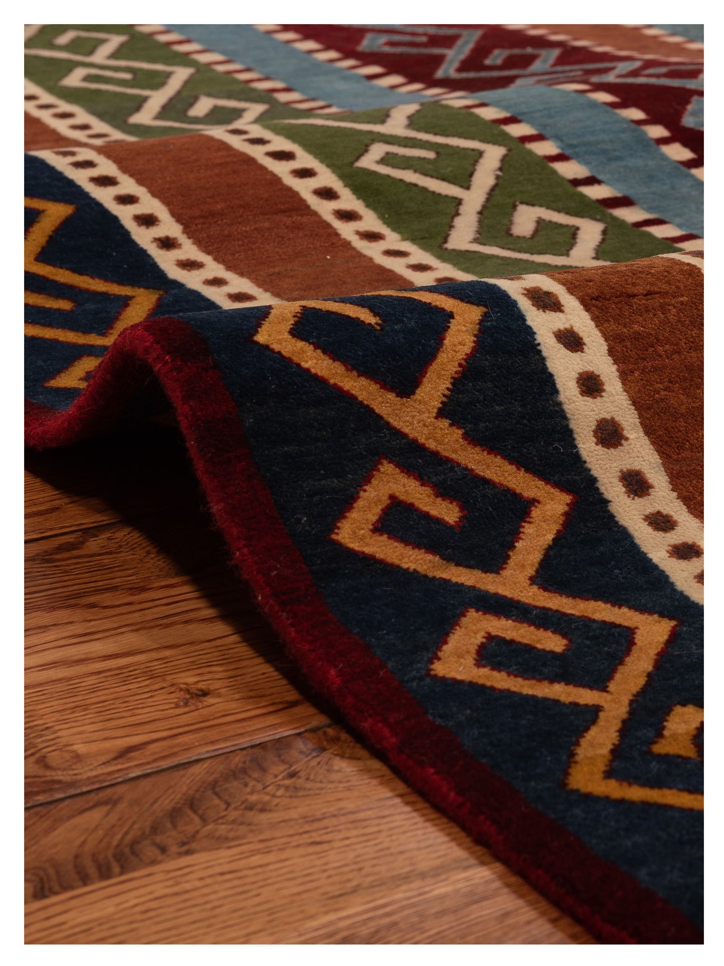 Shalanta Multi 5.9x7.6 Hand Knotted Rug