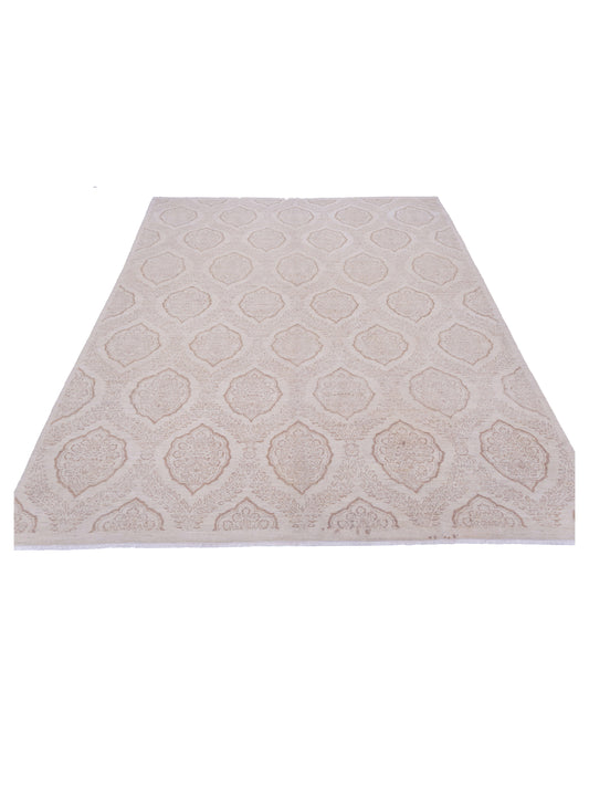 Lailora Ivory Ivory 7.11x10.2 Hand Knotted Rug