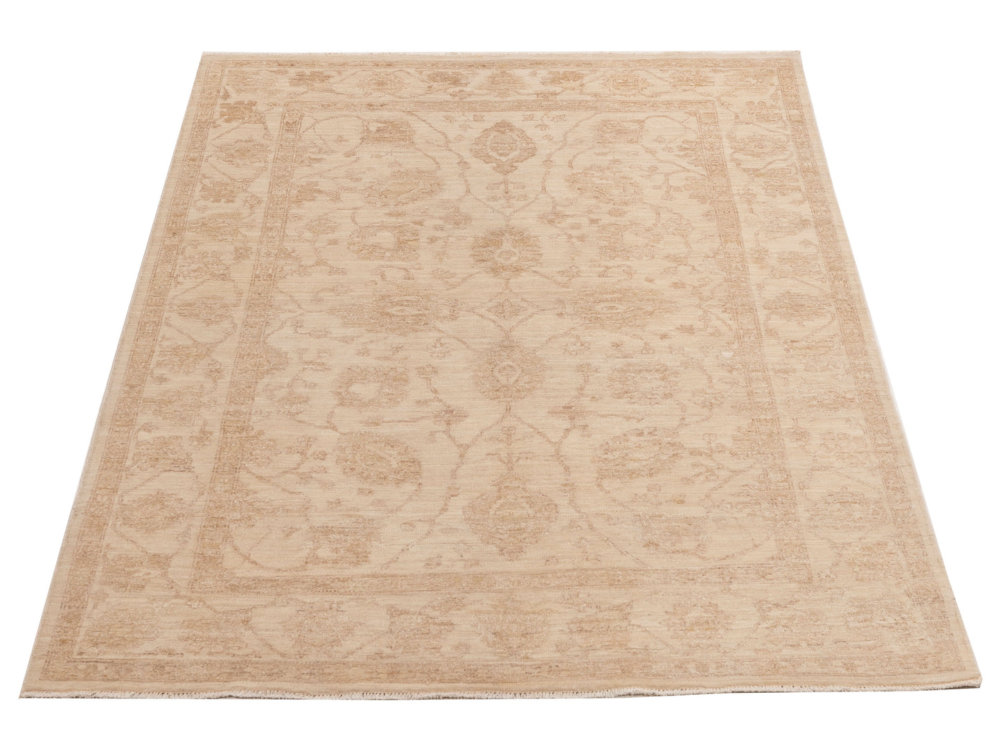 Lailora Ivory Ivory 5.7x7.11 Hand Knotted Rug