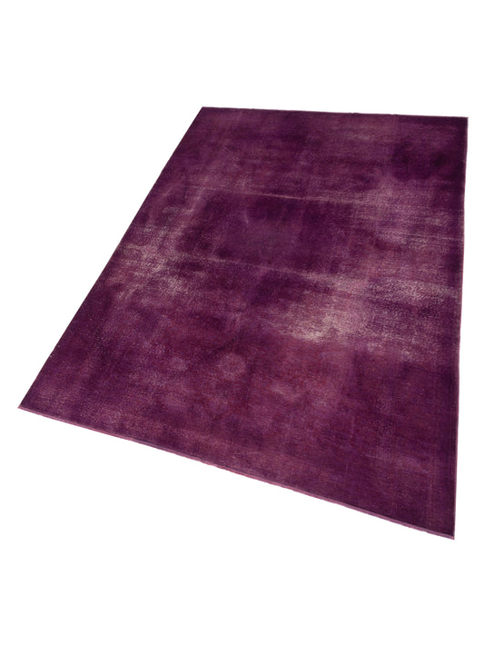 Vintage Plum 7.10x11.9 Hand Knotted Rug