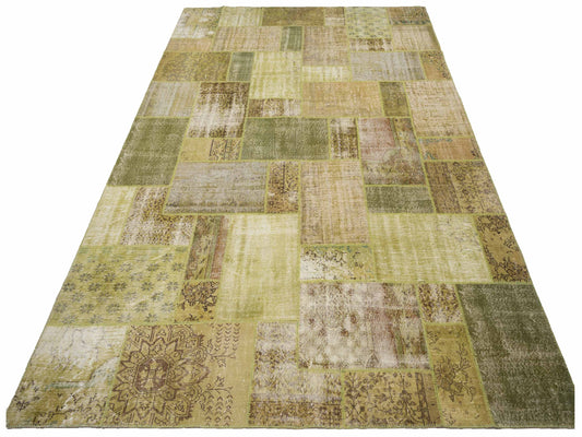 Patchwork Green 9.11x13.10 Hand Knotted Rug