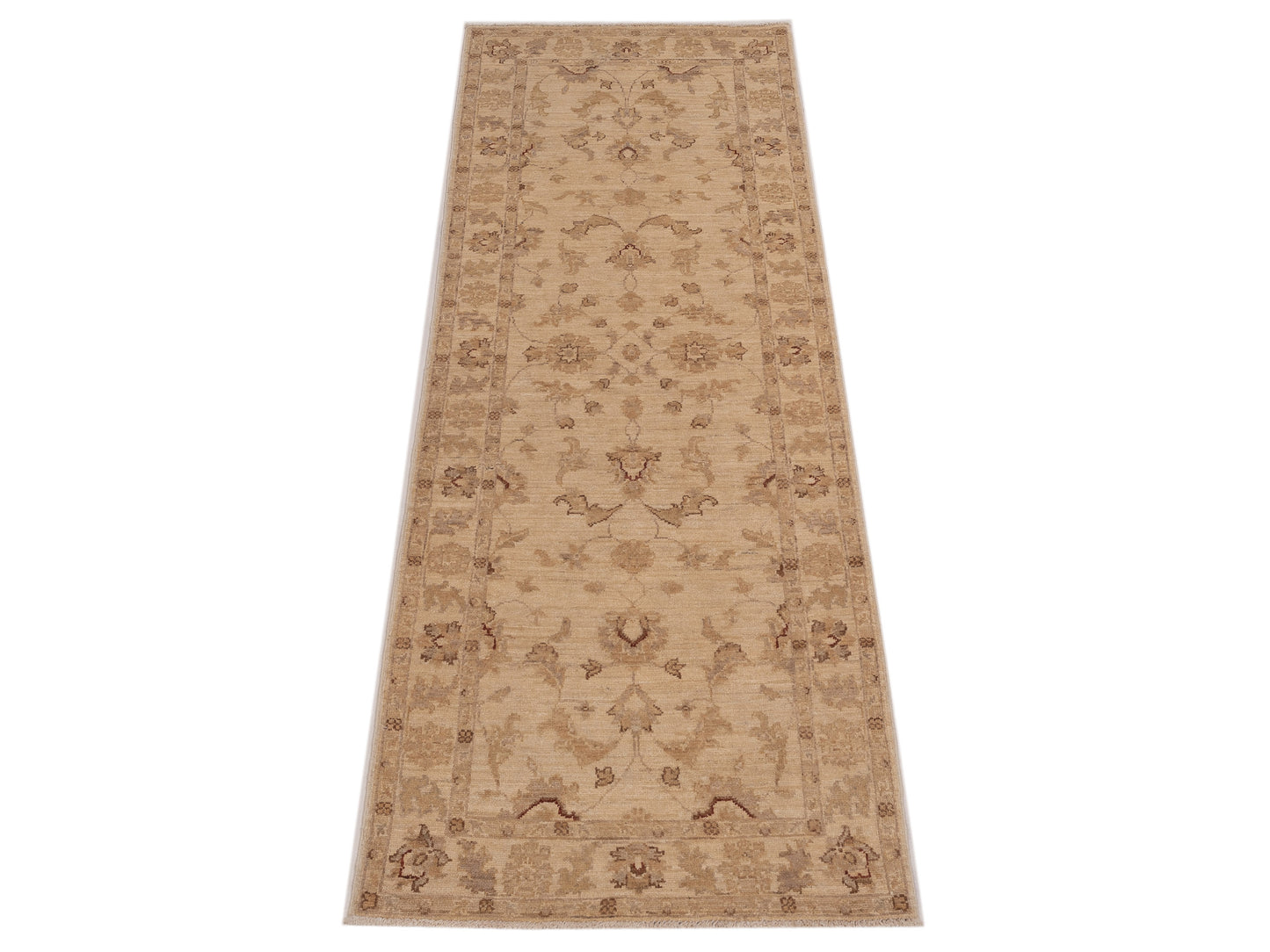 Sabira Ivory Ivory 2.7x7.9 Hand Knotted Rug