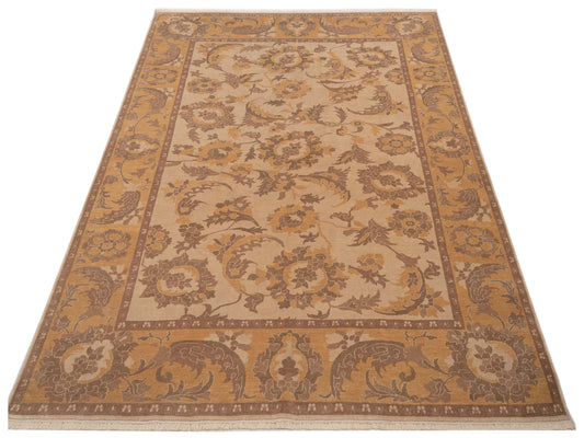 Antiqua Loom Beige Gold 8.2x10.1 Hand Knotted Rug