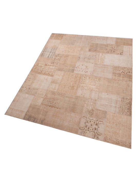 Patchwork Natural 9x11.11 Hand Knotted Rug