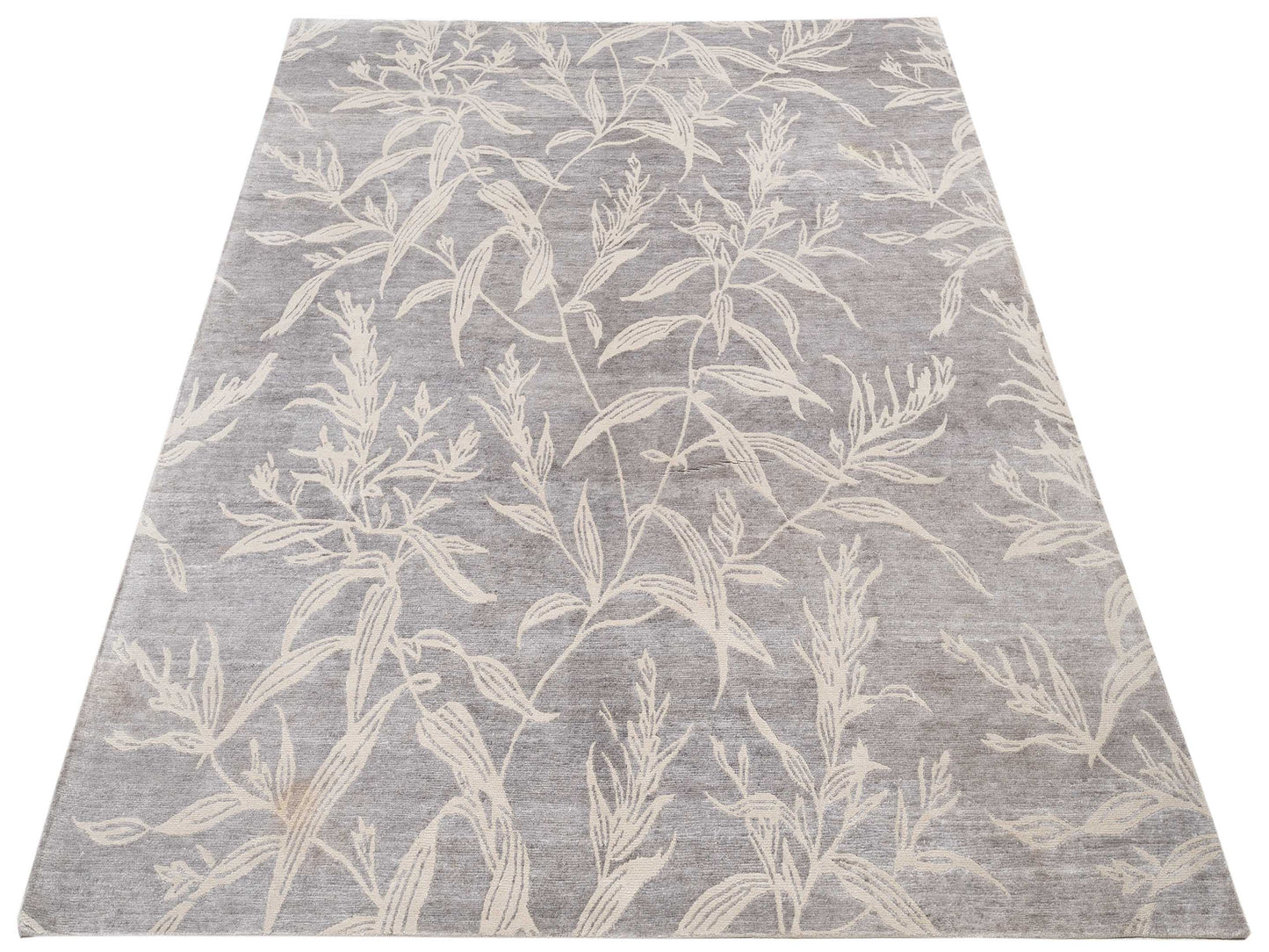 Tenzari Silver 8x10 Hand Knotted Rug