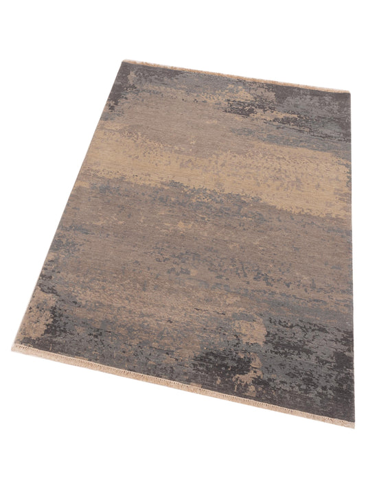 Tenzari Gray 4.1x5.11 Hand Knotted Rug