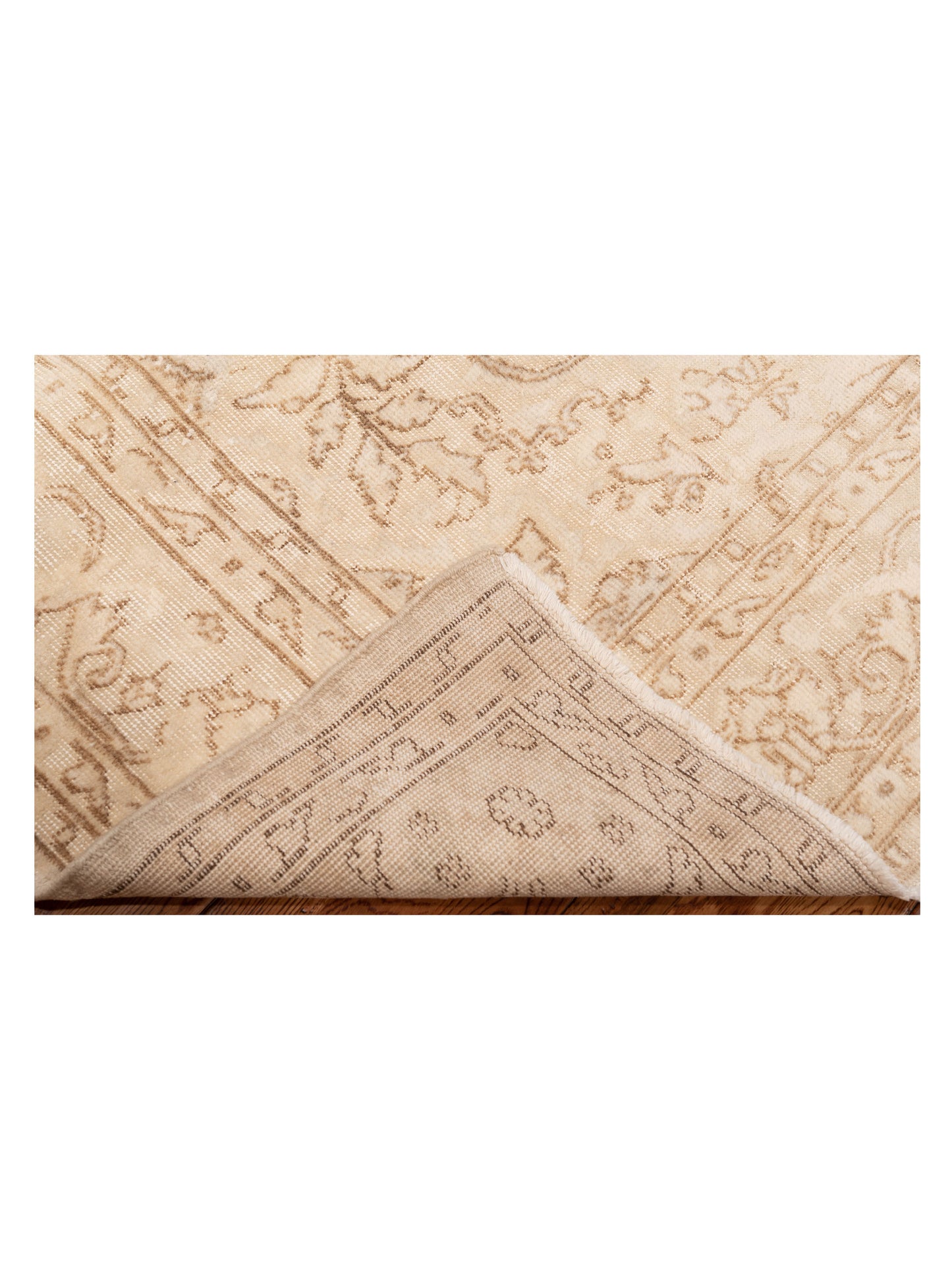 Vintage Ivory 7.4x10.7 Hand Knotted Rug