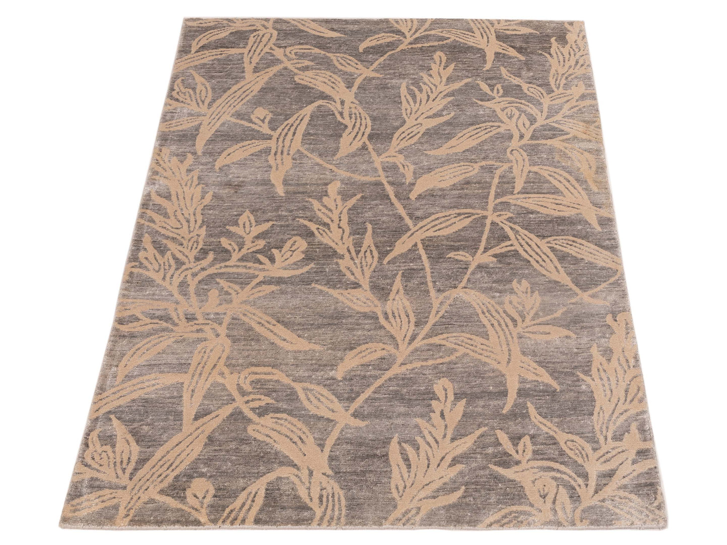 Tenzari Gray 4x5.11 Hand Knotted Rug