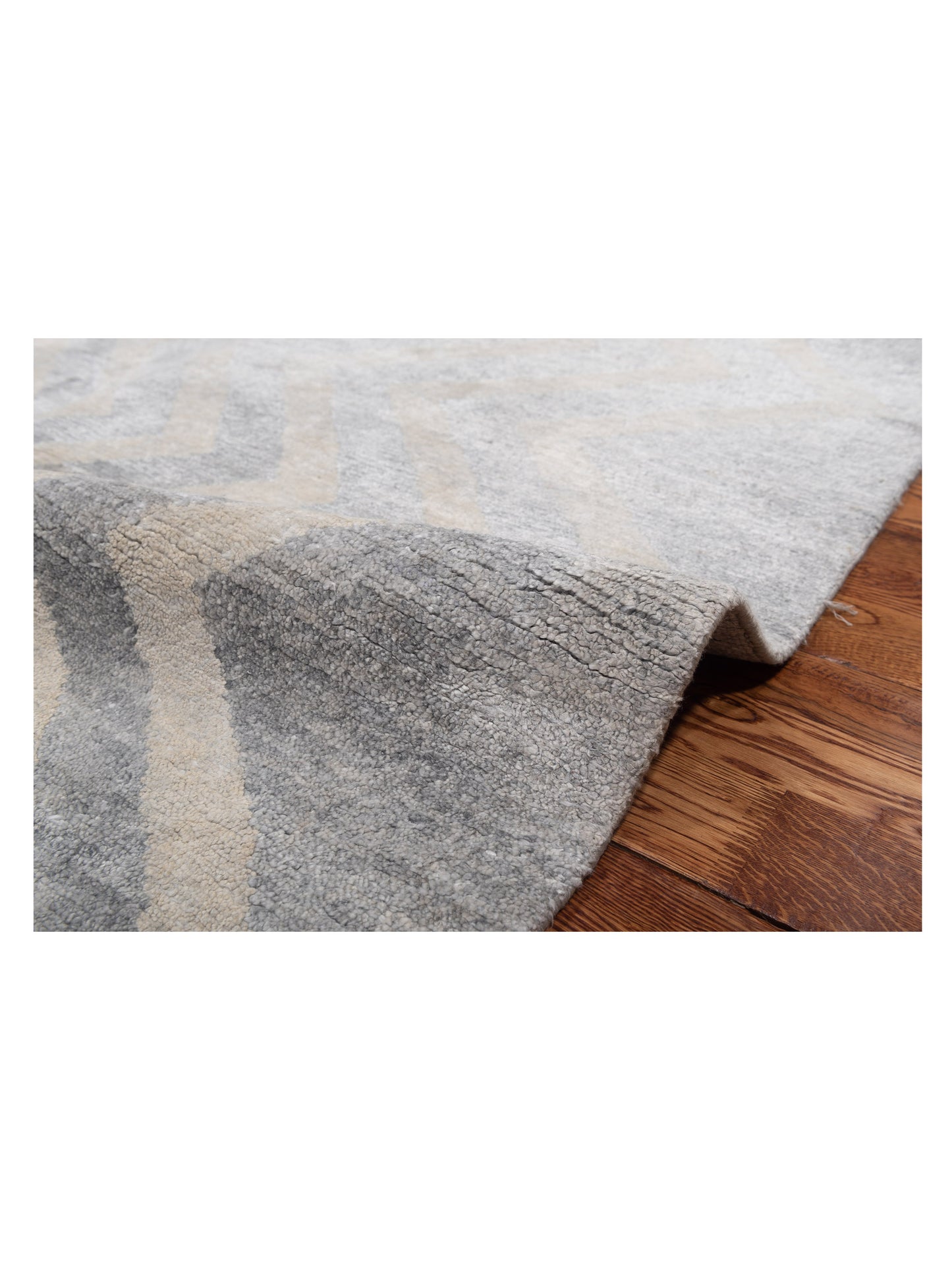 Tenzari Gray Ivory 6.3x8.11 Hand Knotted Rug