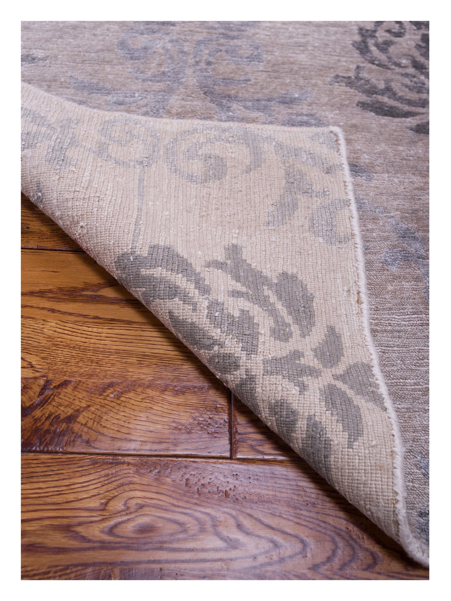 Tenzari Silver Gray 3.11x5.11 Hand Knotted Rug