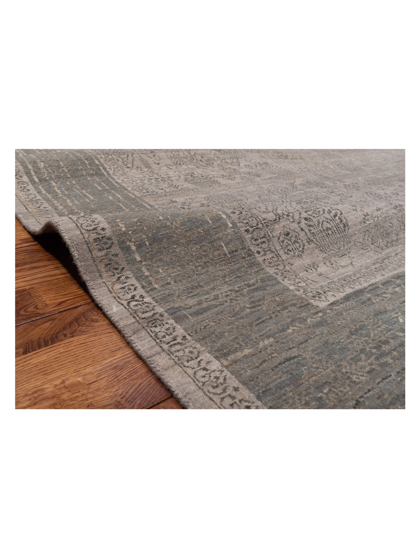 Artavia Silver Green 8x10 Hand Knotted Rug