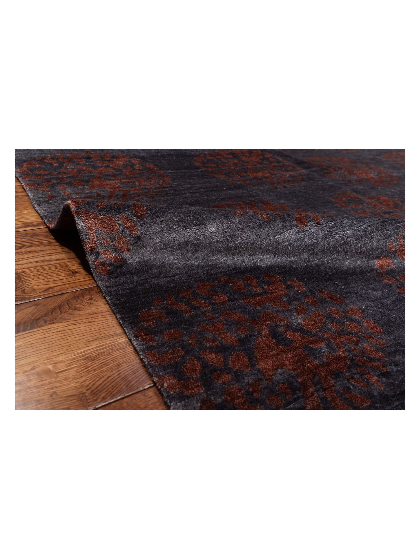 Tenzari Charcoal Red 8.1x10.1 Hand Knotted Rug