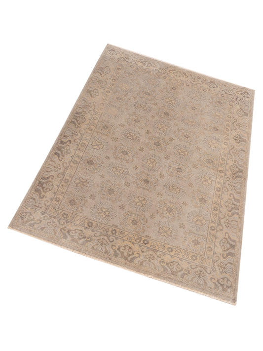 Distona Gray Beige 6.7x8.2 Hand Knotted Rug