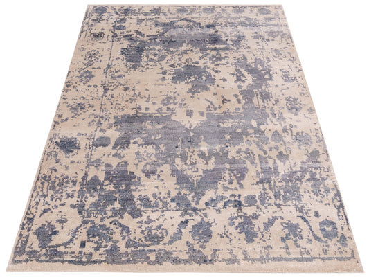 Tenzari Ivory Gray 4.10x7.11 Hand Knotted Rug