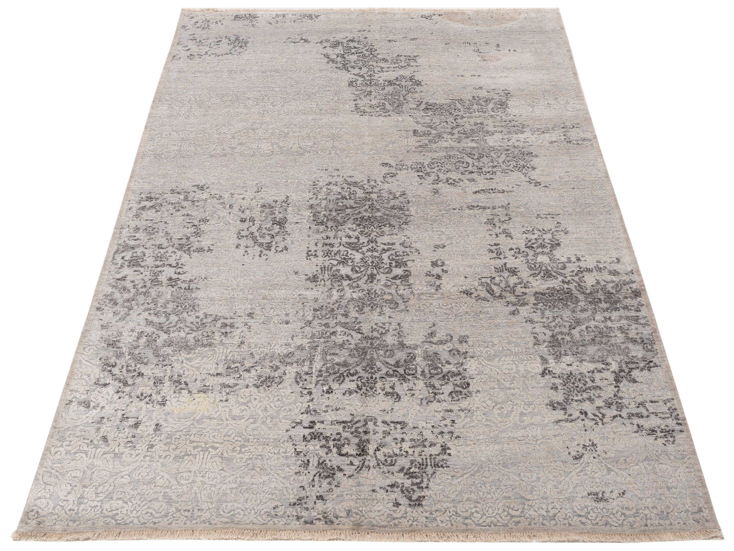 Tenzari Silver Gray 7.9x9.9 Hand Knotted Rug