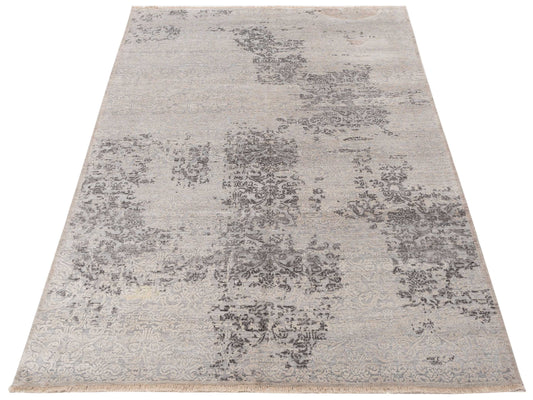 Tenzari Silver Gray 7.9x9.9 Hand Knotted Rug