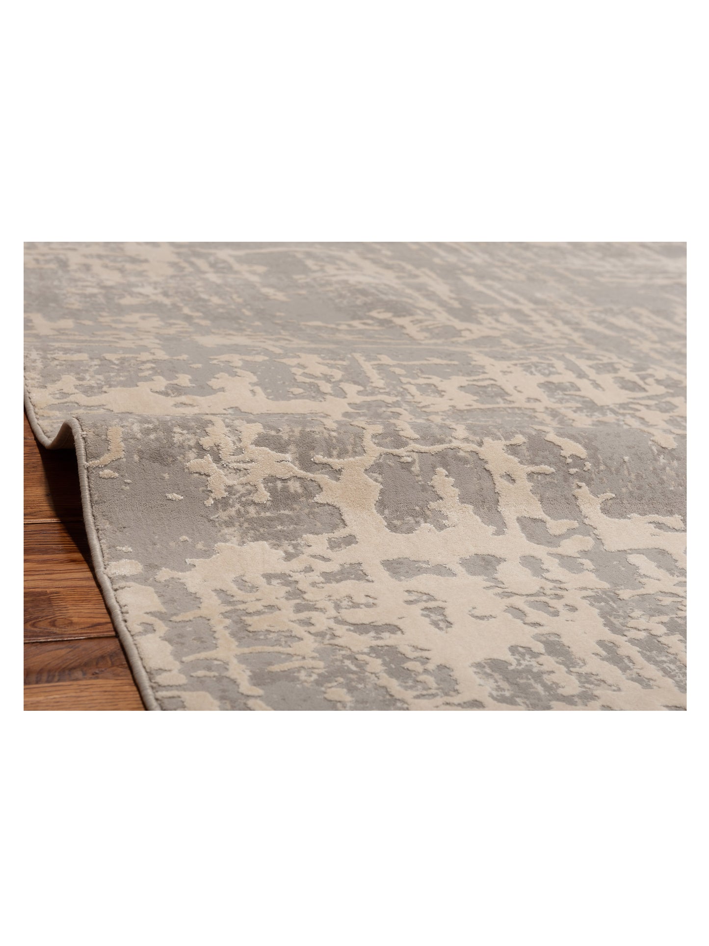 Calvera Silver Ivory 8.6x11.6 Machine Made Rug