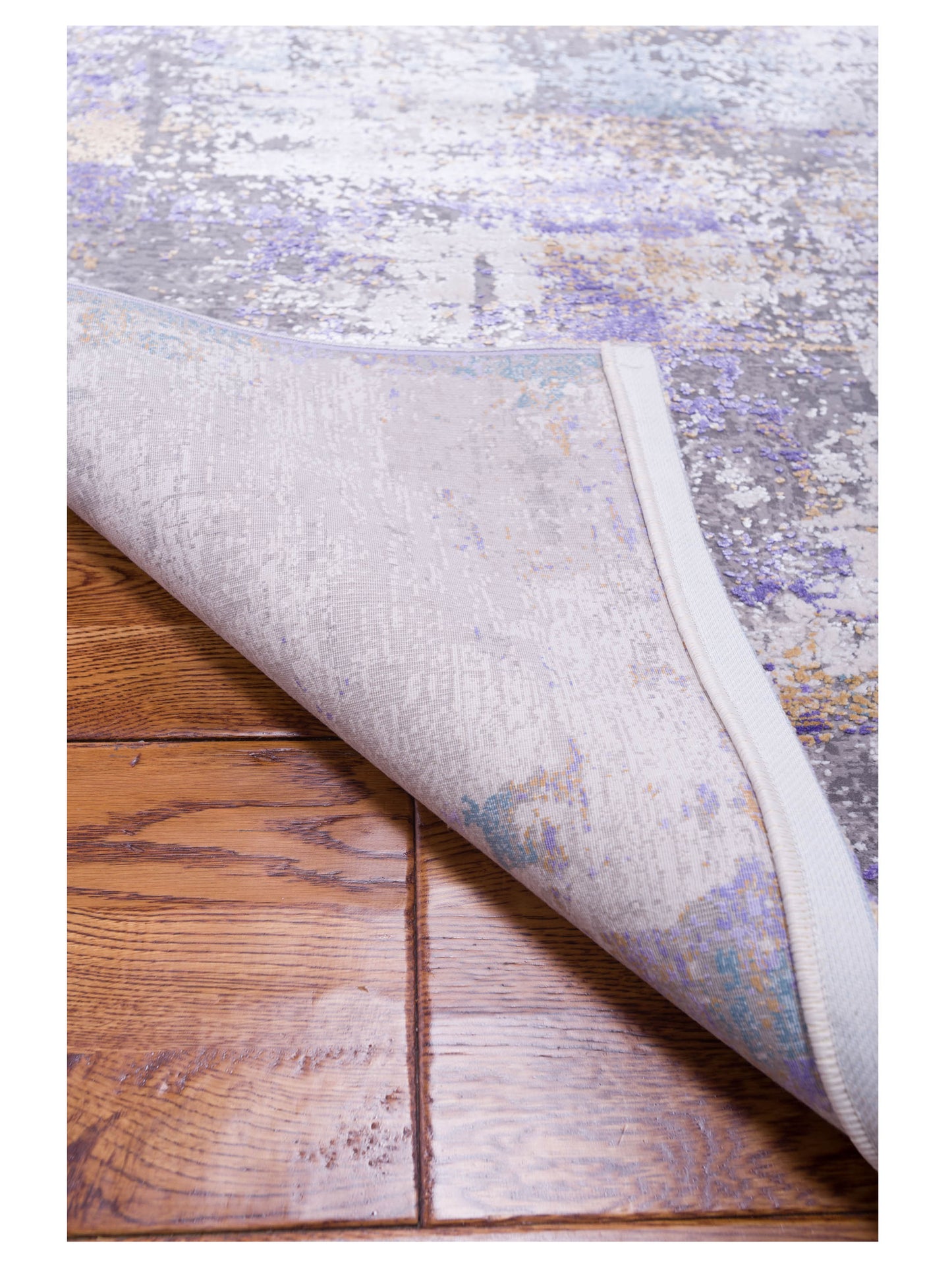 Calvera Gray 3.9x6 Machine Made Rug